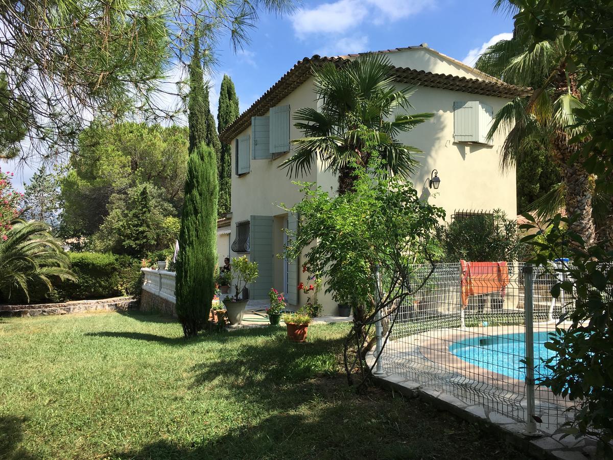Saint Paul De Vence Angels Bed & Breakfast La Colle-sur-Loup Bagian luar foto