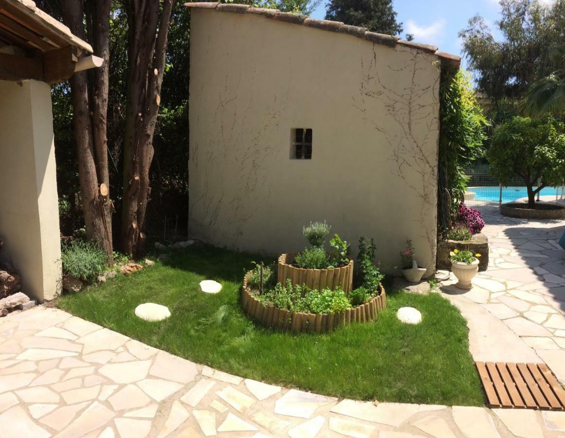 Saint Paul De Vence Angels Bed & Breakfast La Colle-sur-Loup Bagian luar foto